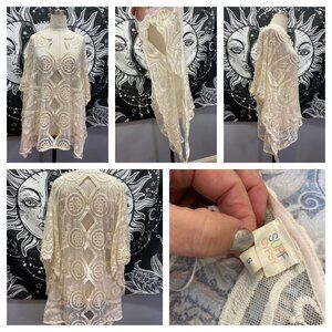Surf Gypsy gorgeous lace coverup S
